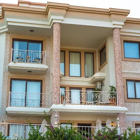 Villa Antik *